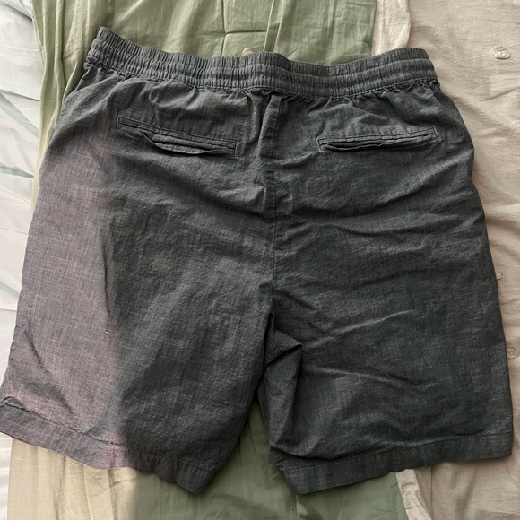 Selling two shorts from banana republic, size 34 and large - Picture 2 of 4